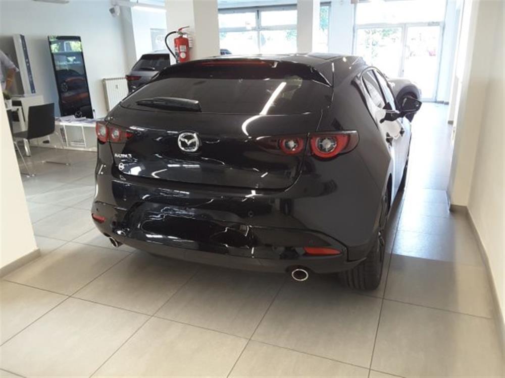 3 3 2.5 e-Skyactiv-G 140