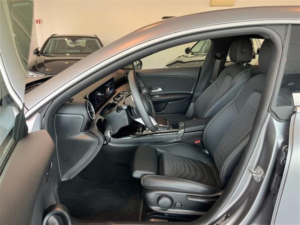 CLA 180 CLA 180 Shooting Brake Autom