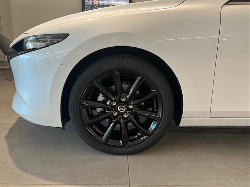 3 3 Mazda3 e-Skyactiv-X