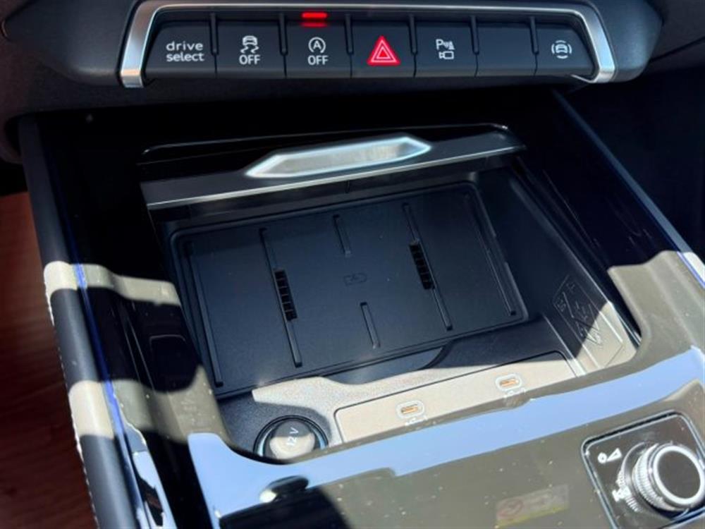 Q3 Q3 SPB TDI 110 kW S tro