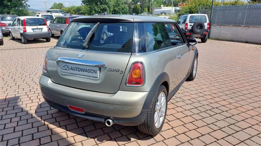 Cooper D Cooper D 1.6 16V Cooper D OK