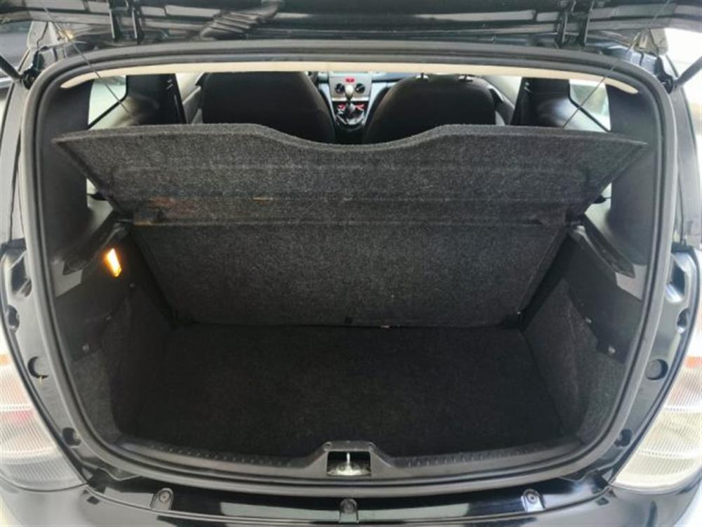 Ypsilon Ypsilon 1.2 69 CV Diva
