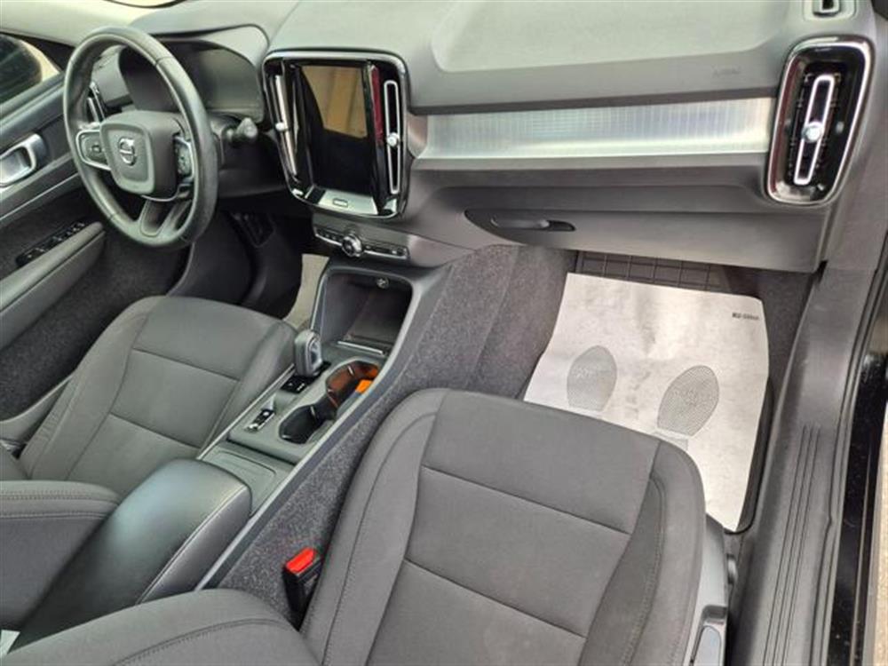 XC40 XC40 T2 Geartronic Moment