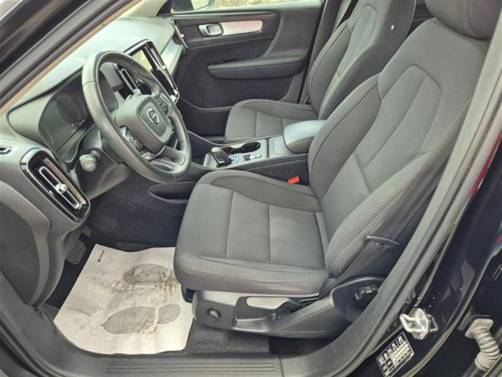 XC40 XC40 T2 Geartronic Moment