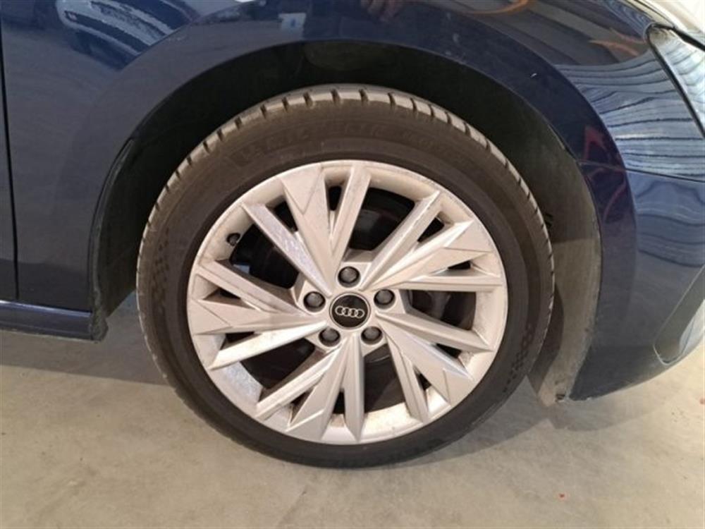 A3 A3 Sedan 30 TFSI S tron