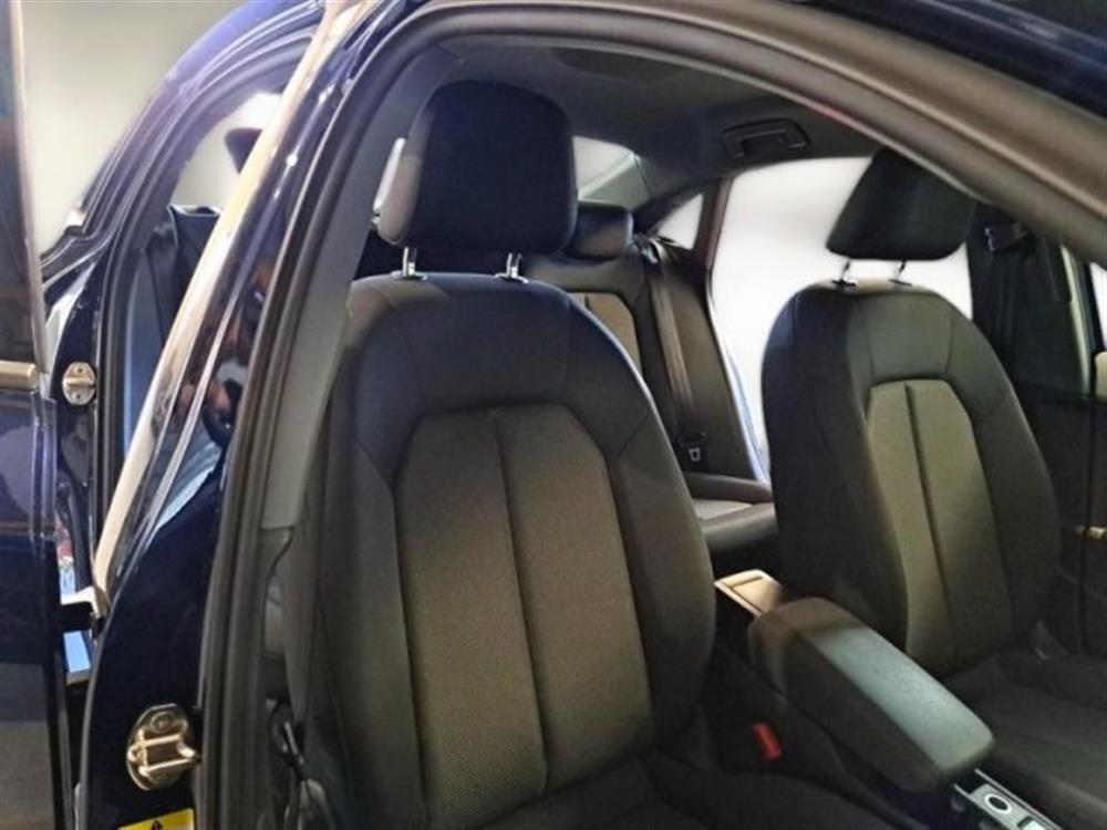 A3 A3 Sedan 30 TFSI S tron