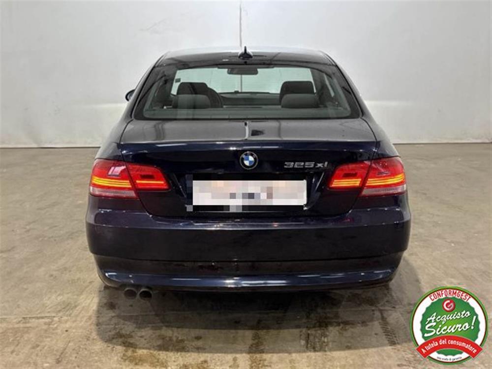 325 325 xi cat Coupé Attiva