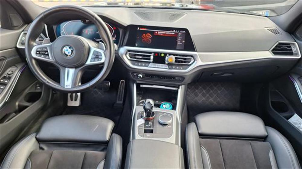 320 320 d 48V Touring Msport