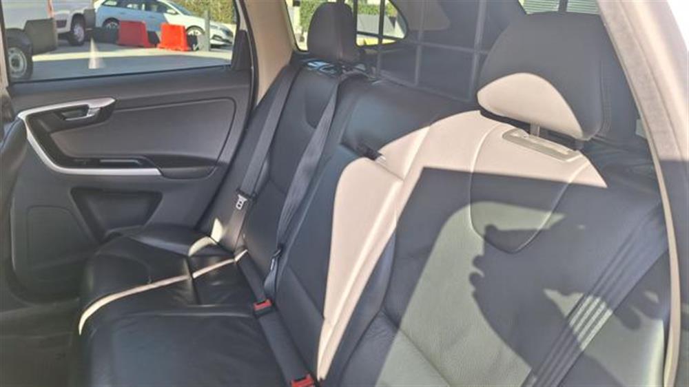 XC60 XC60 D5 AWD Geartronic Su