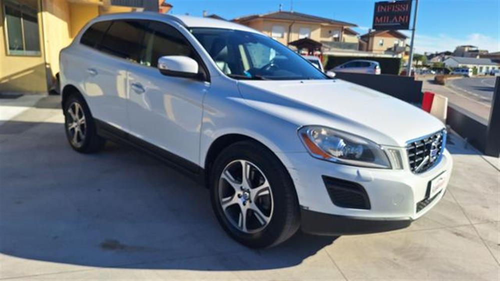 XC60 XC60 D5 AWD Geartronic Su