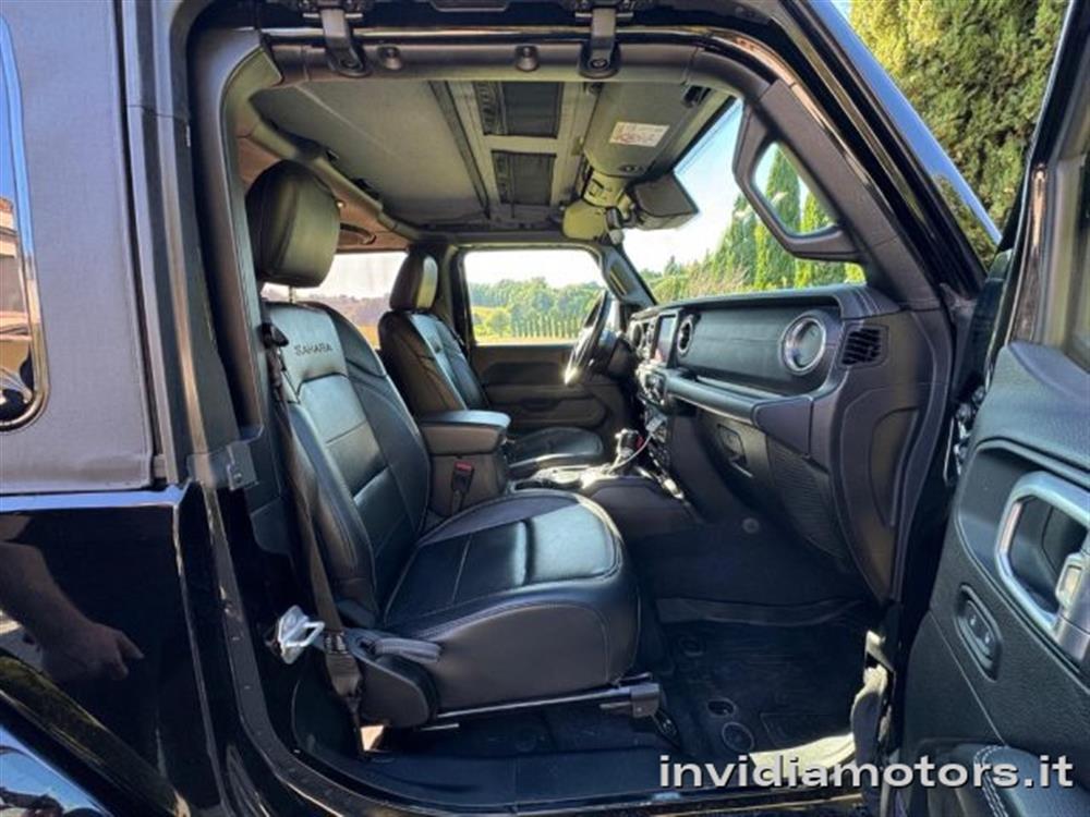 Wrangler Wrangler Sahara Soft-Hard Top