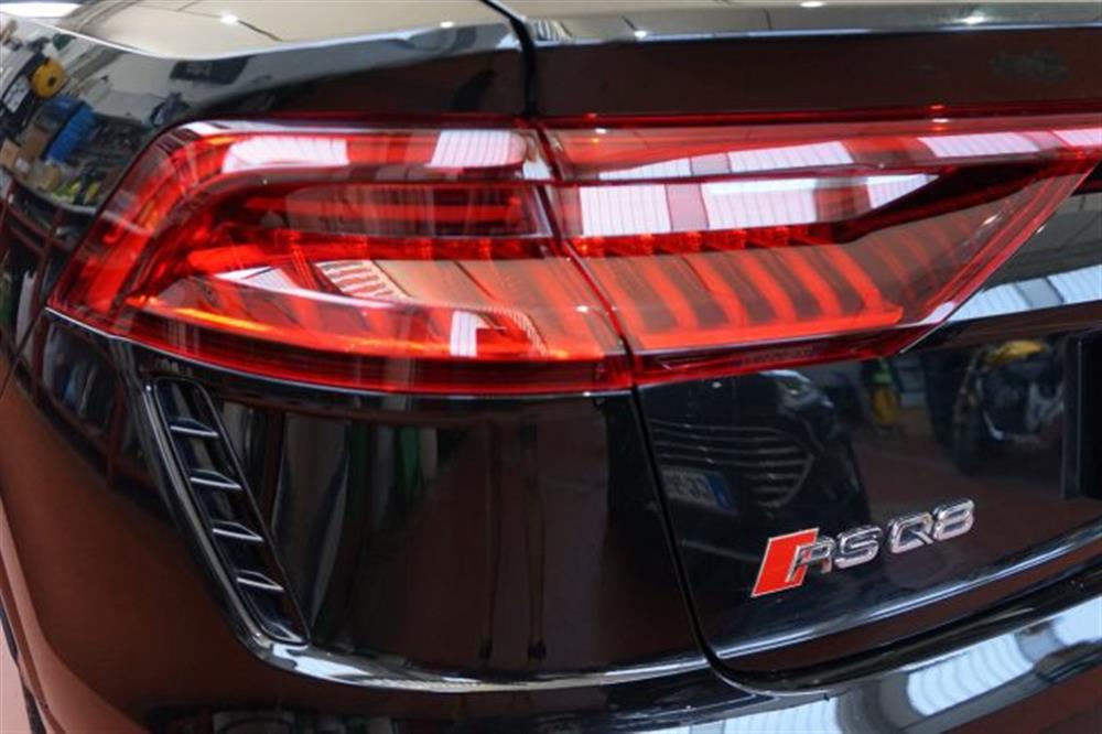 RS Q8 RS Q8 TFSI V8 quattro tipt
