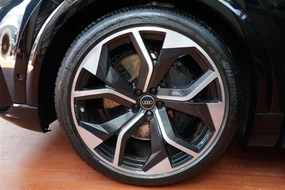 RS Q8 RS Q8 TFSI V8 quattro tipt