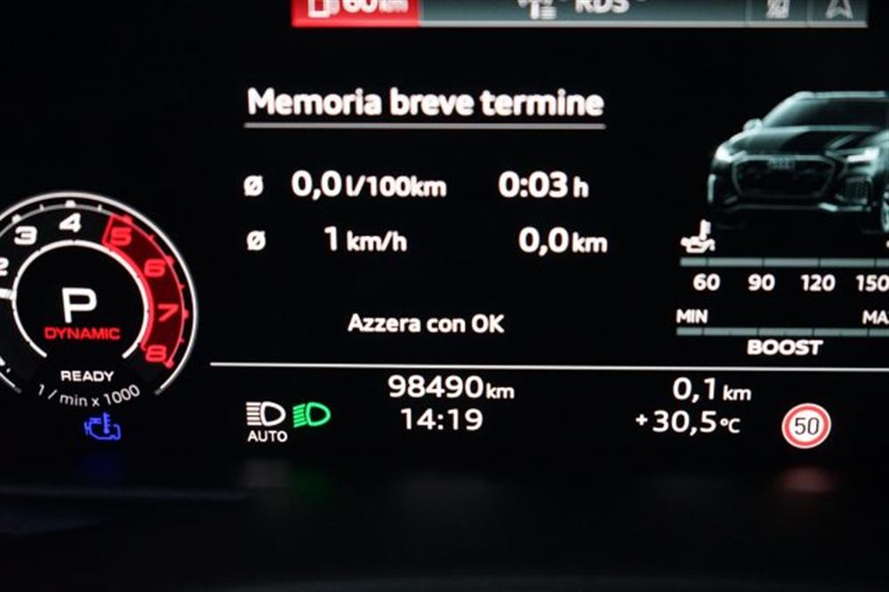 RS Q8 RS Q8 TFSI V8 quattro tipt