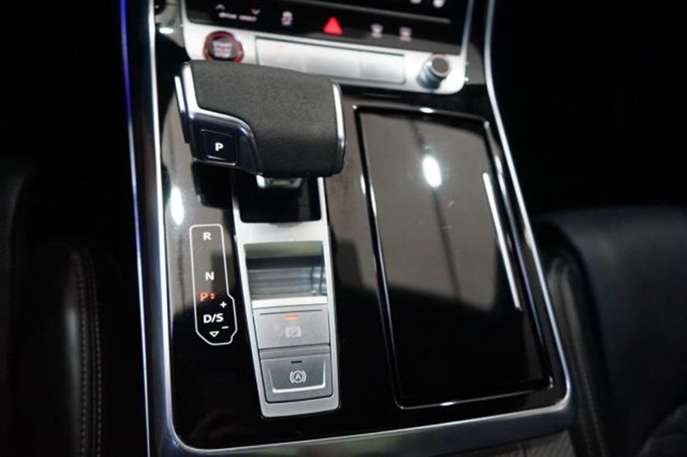 RS Q8 RS Q8 TFSI V8 quattro tipt