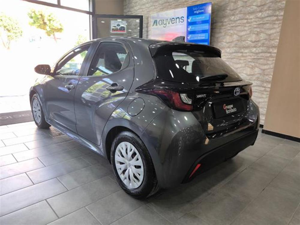 Yaris Yaris 1.5 Hybrid 5 porte B