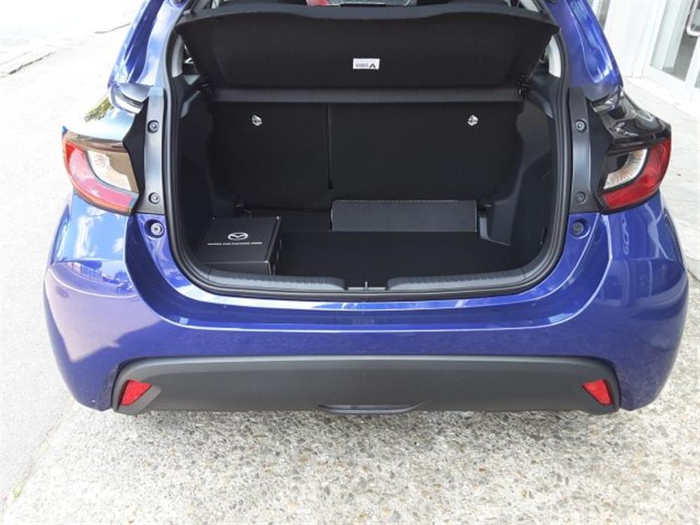 2 2 Hybrid 1.5 VVT e-CVT