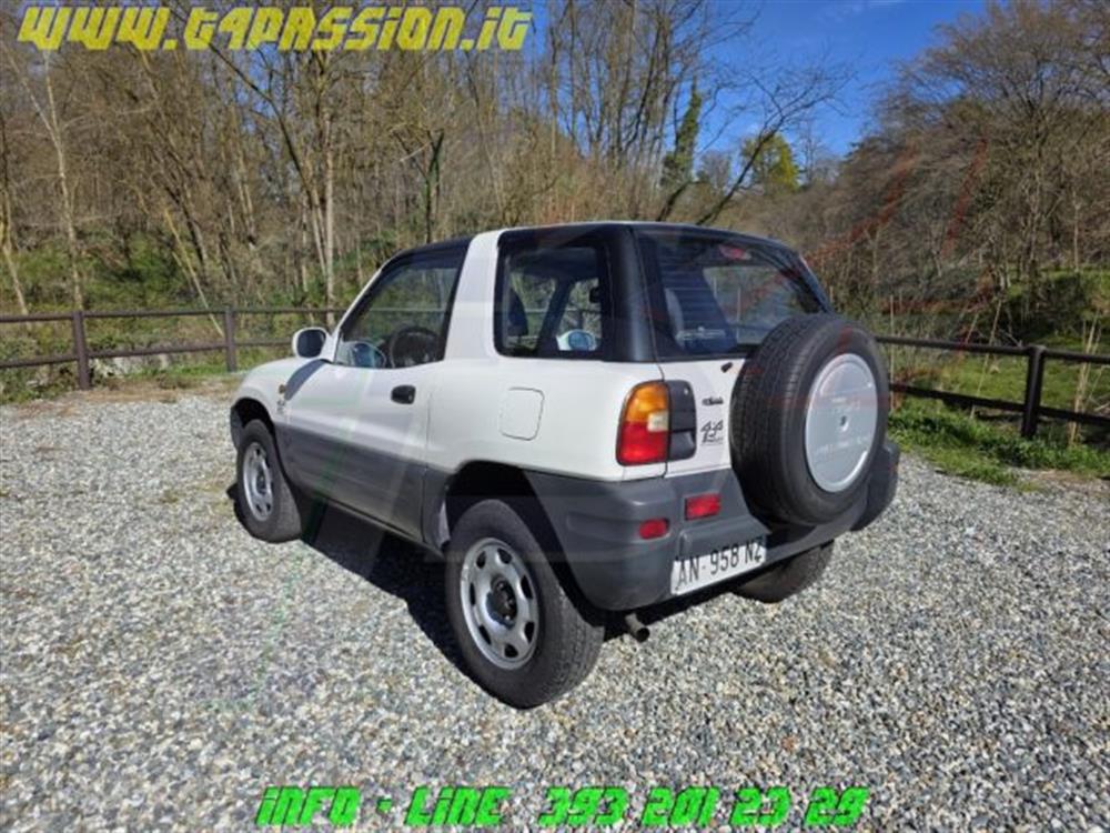 RAV 4 MY23 RAV 4 MY23 RAV4 2.0i 16V cat 3