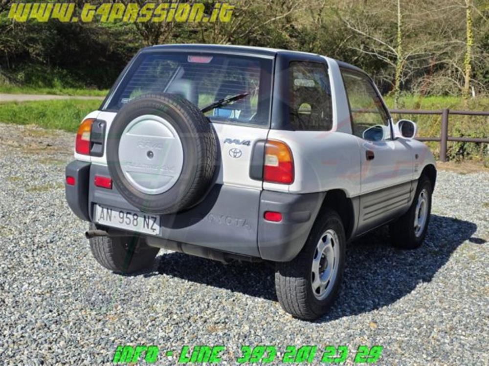 RAV 4 MY23 RAV 4 MY23 RAV4 2.0i 16V cat 3