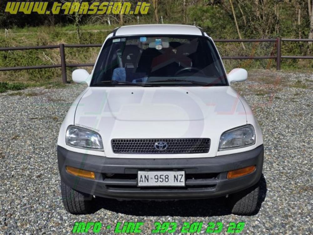RAV 4 MY23 RAV 4 MY23 RAV4 2.0i 16V cat 3
