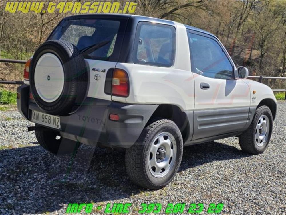 RAV 4 MY23 RAV 4 MY23 RAV4 2.0i 16V cat 3