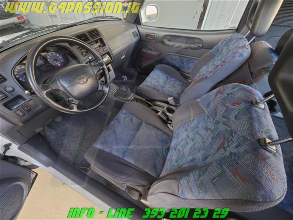 RAV 4 MY23 RAV 4 MY23 RAV4 2.0i 16V cat 3