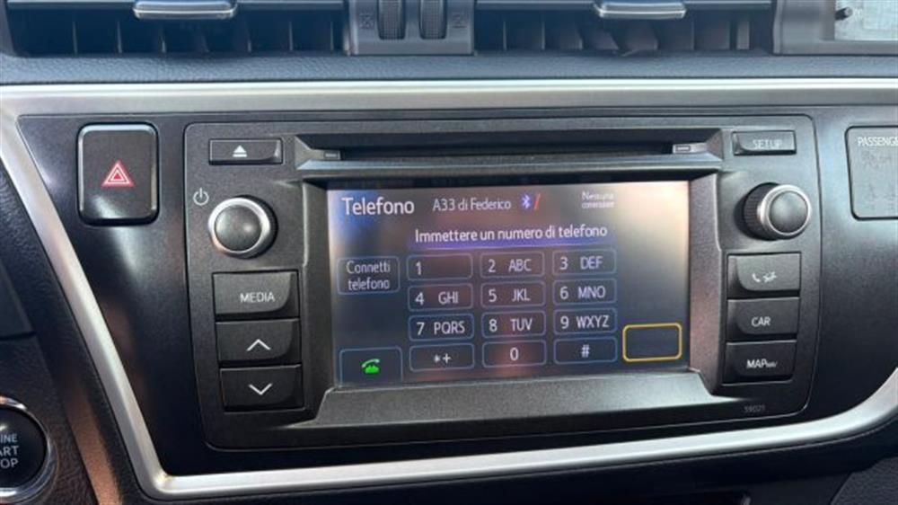 Auris Auris 2.0 D-4D Lounge IDON