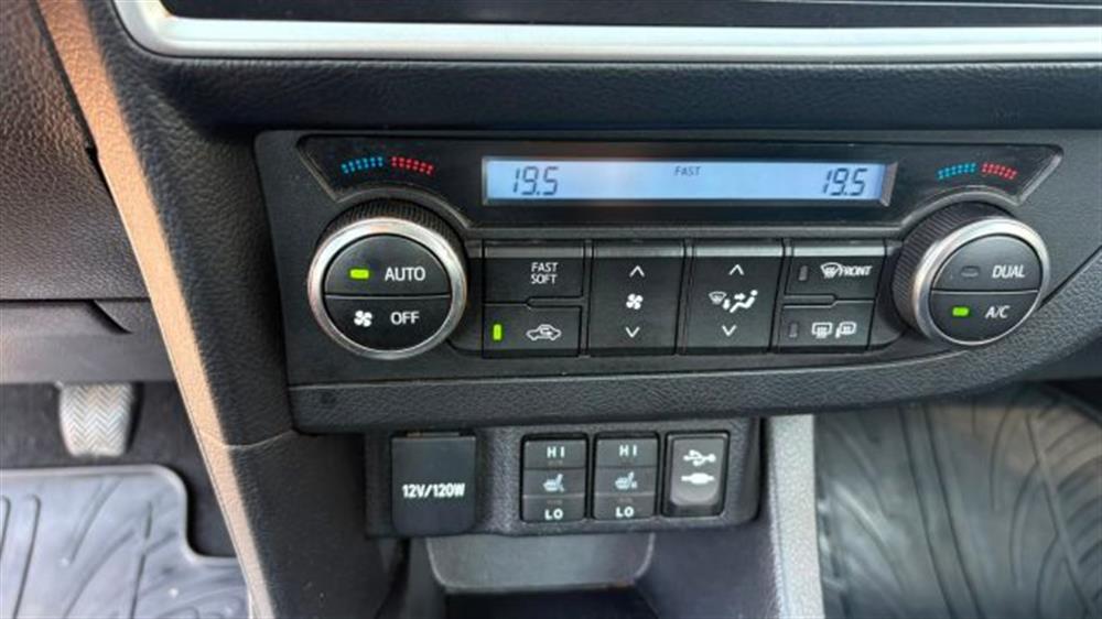 Auris Auris 2.0 D-4D Lounge IDON
