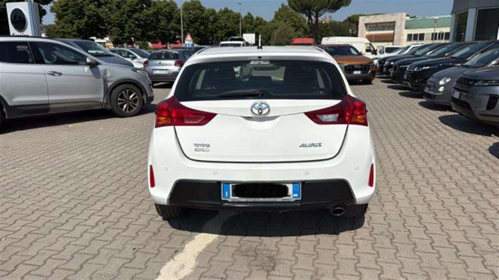 Auris Auris 2.0 D-4D Lounge IDON