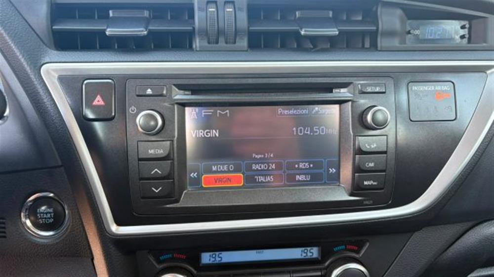 Auris Auris 2.0 D-4D Lounge IDON