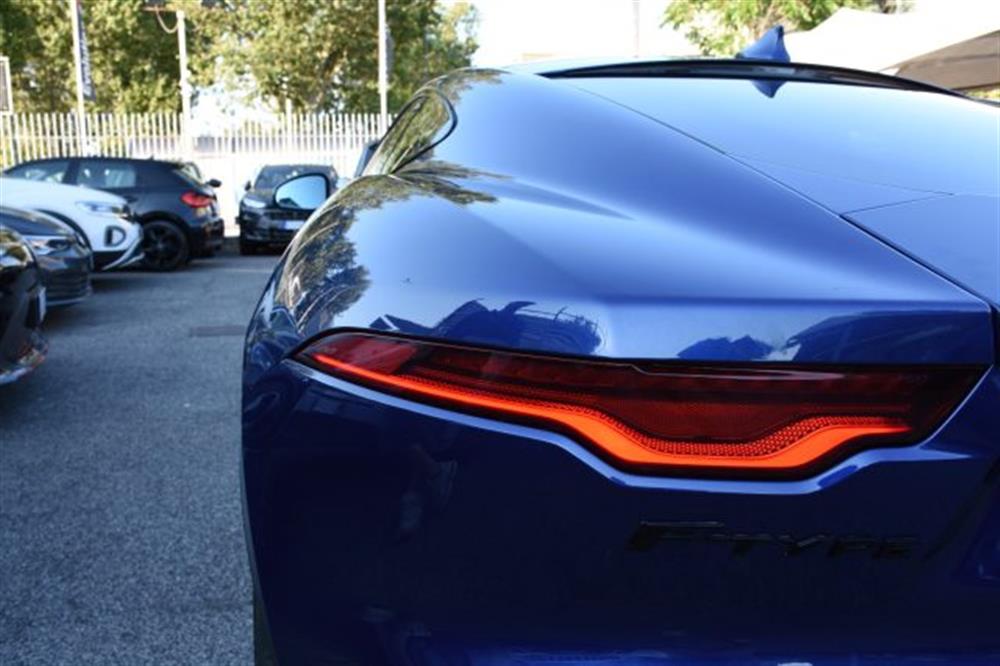 F-Type F-Type 2.0 aut. Coupé R-Dyn
