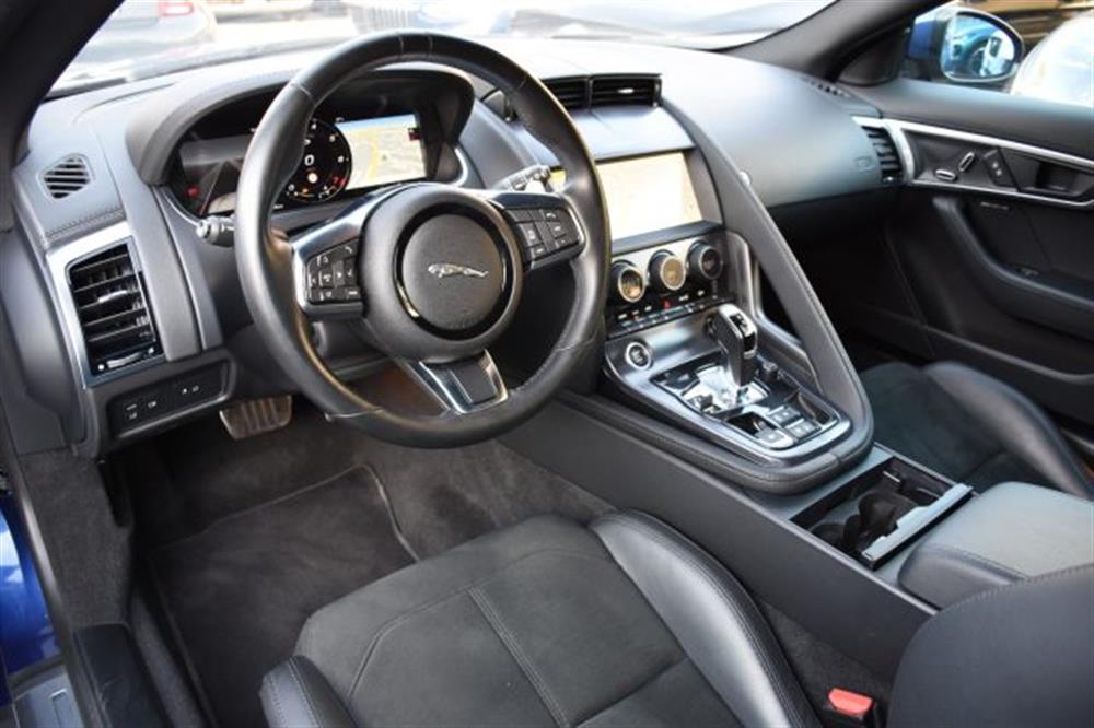 F-Type F-Type 2.0 aut. Coupé R-Dyn