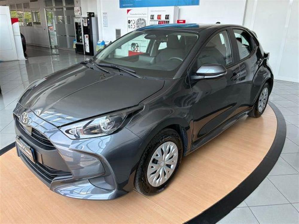 Yaris Yaris 1.5 Hybrid 5 porte A