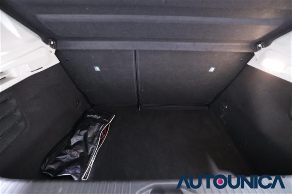 Clio Clio TCE 90 CV 5 PORTE EQ