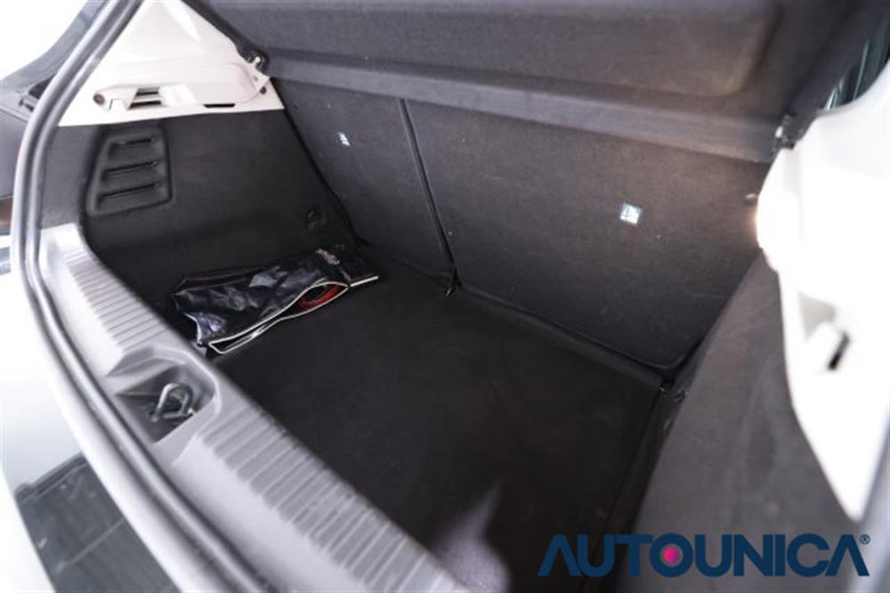 Clio Clio TCE 90 CV 5 PORTE EQ