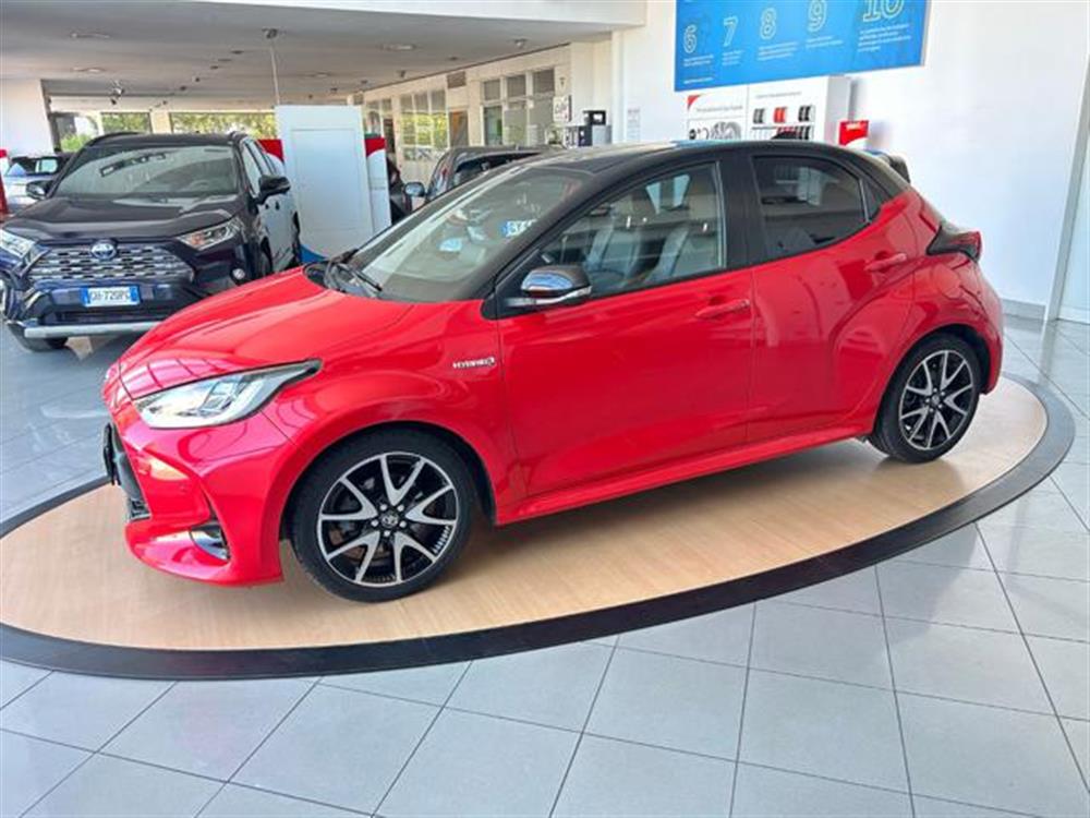Yaris Yaris 1.5 Hybrid 5 porte P