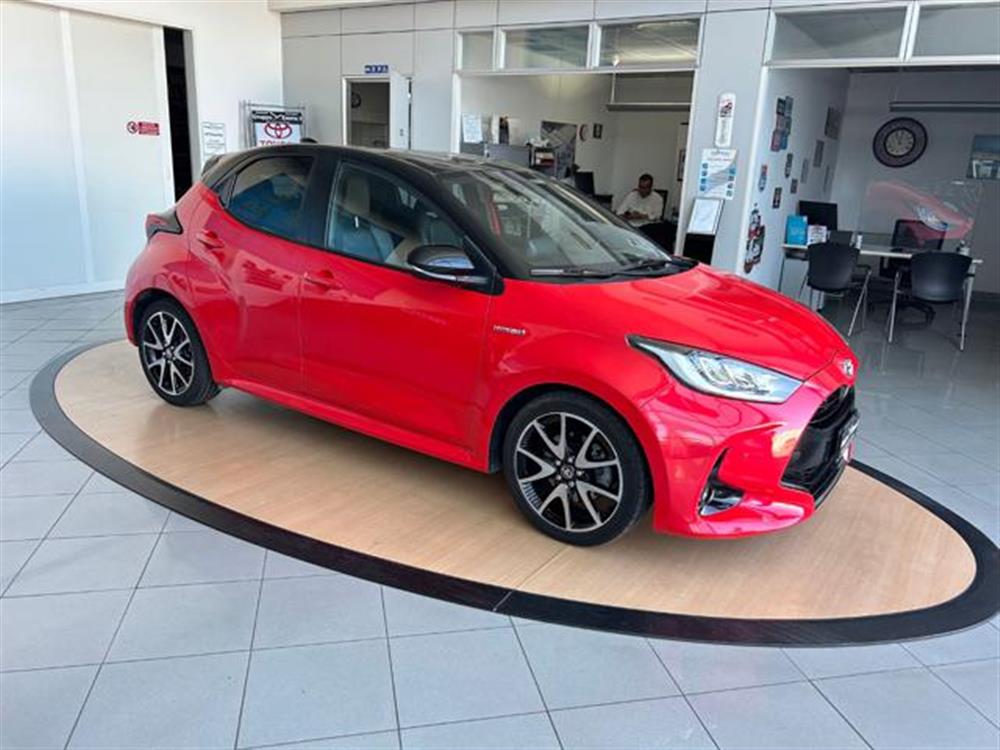 Yaris Yaris 1.5 Hybrid 5 porte P