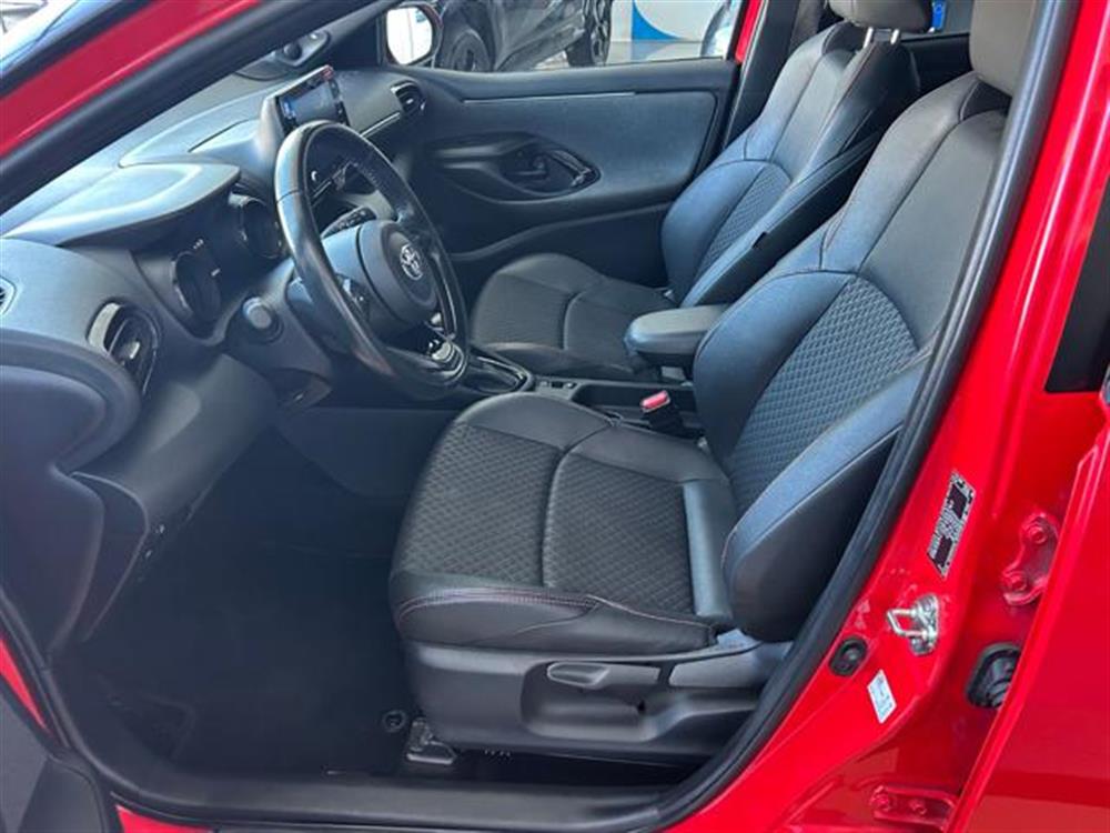 Yaris Yaris 1.5 Hybrid 5 porte P