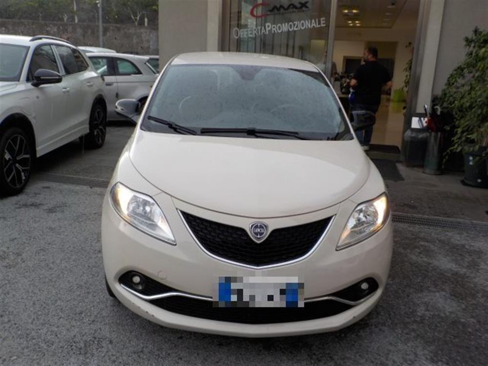 Ypsilon Ypsilon 1.2 69 CV 5 porte Go