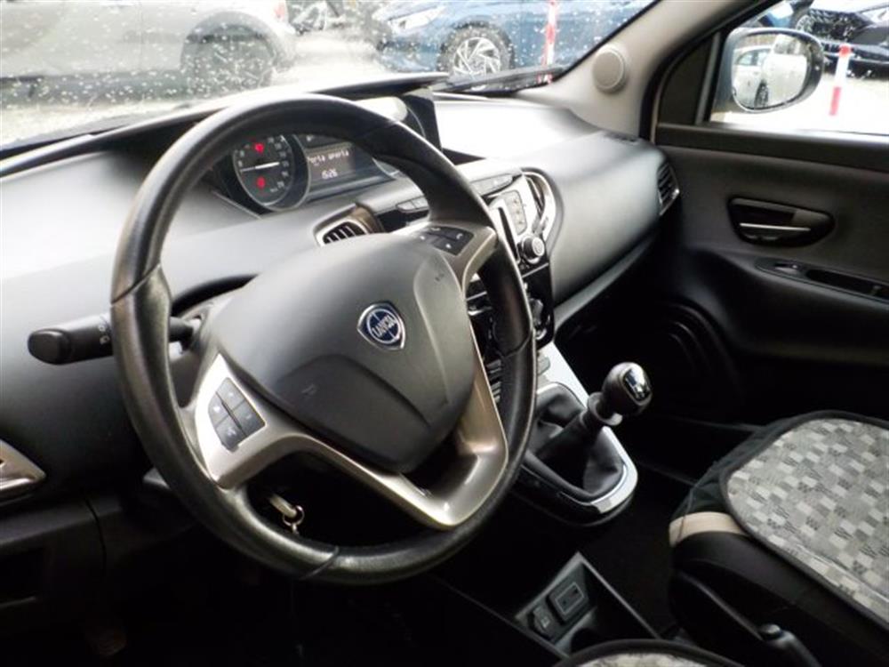 Ypsilon Ypsilon 1.2 69 CV 5 porte Go