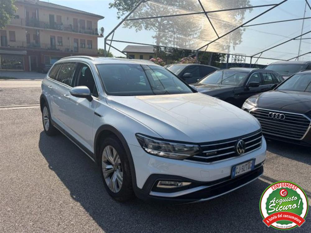Passat Alltrack Passat Alltrack 2.0 TDI SCR 122 CV E
