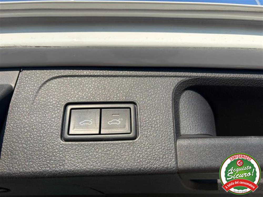 Passat Alltrack Passat Alltrack 2.0 TDI SCR 122 CV E