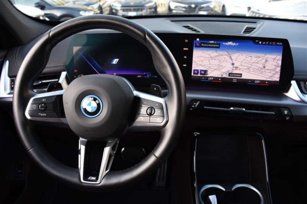 X1 X1 xDrive 25e Msport