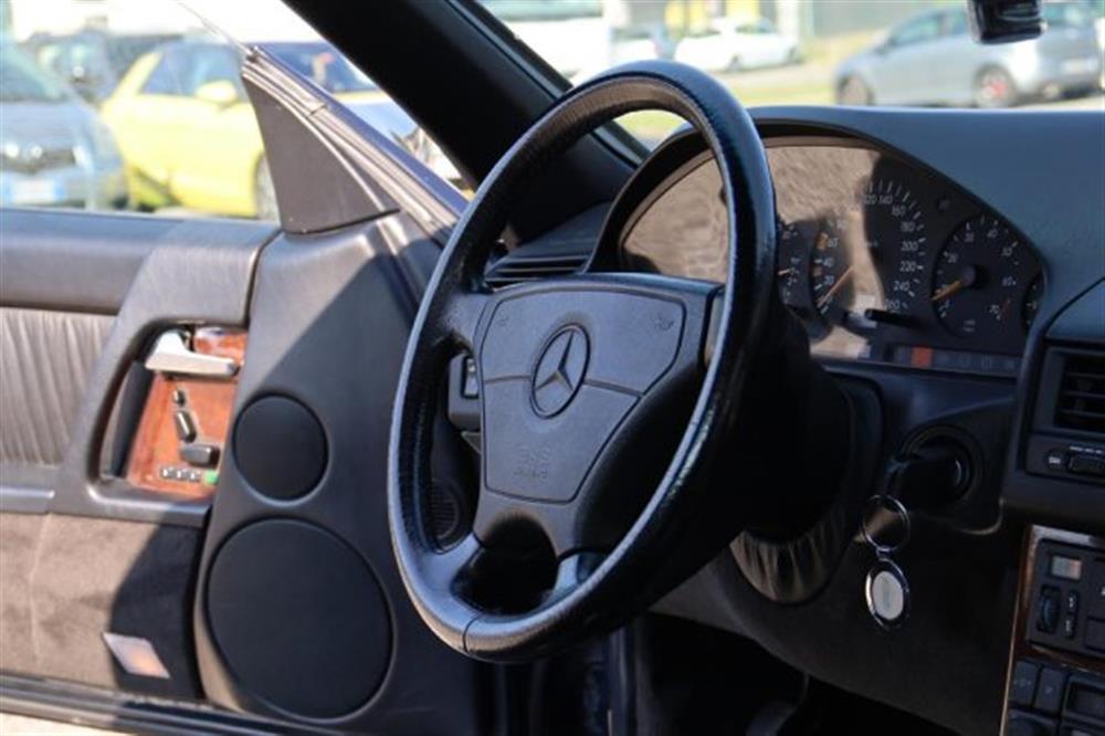 SL 320 SL 320 cat