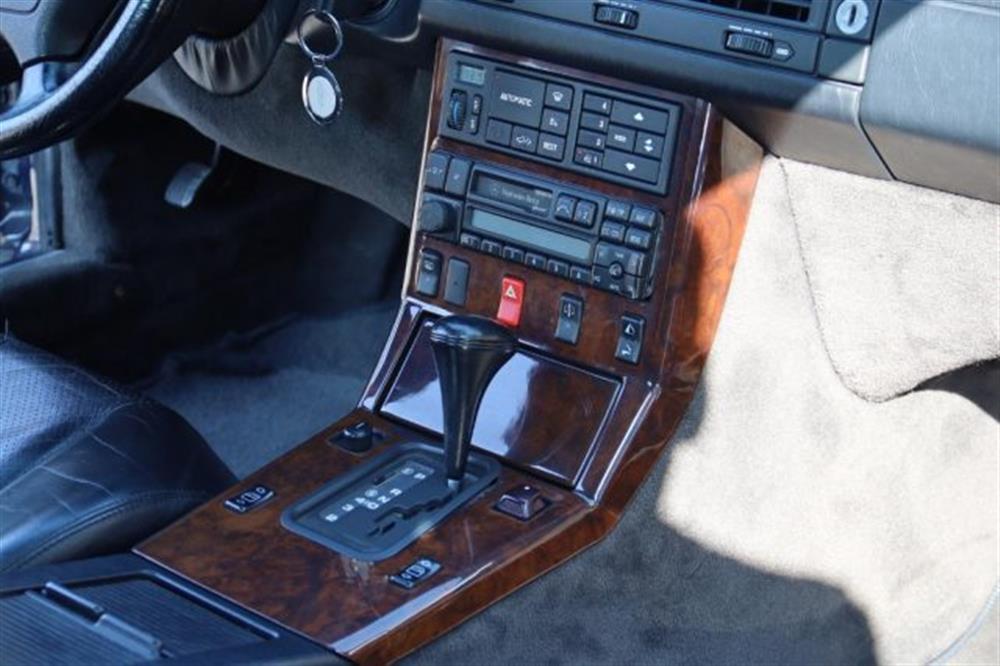 SL 320 SL 320 cat
