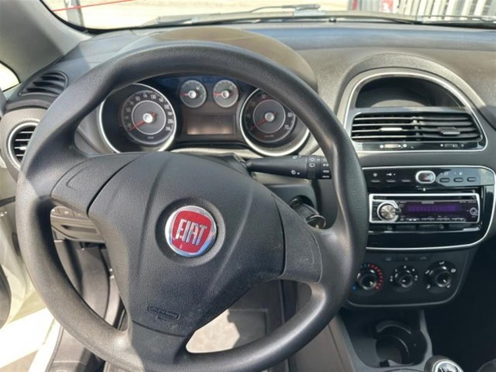 Punto Punto 1.4 5P Natural Power