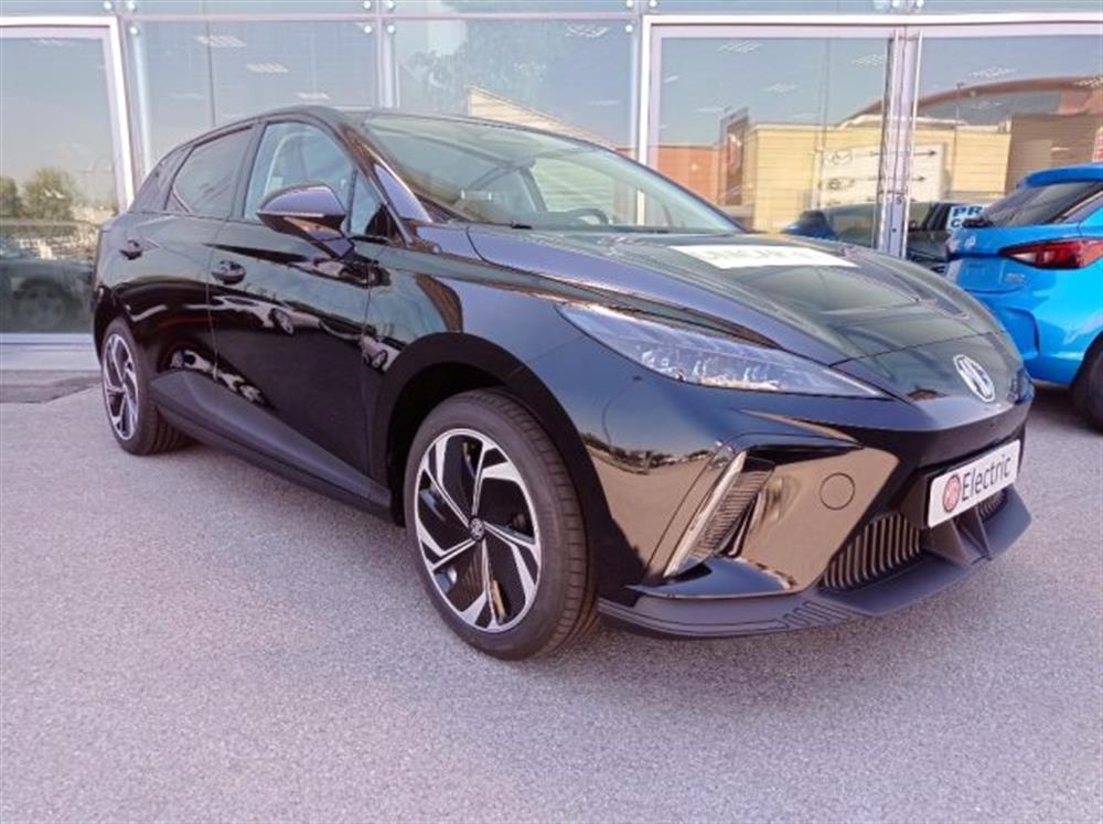 MG4 MG4 Luxury 64 KWh