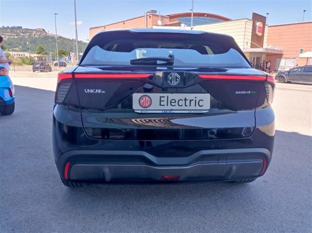 MG4 MG4 Luxury 64 KWh