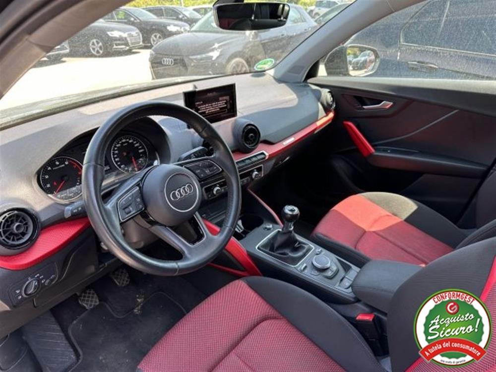 Q2 Q2 30 TFSI Admired