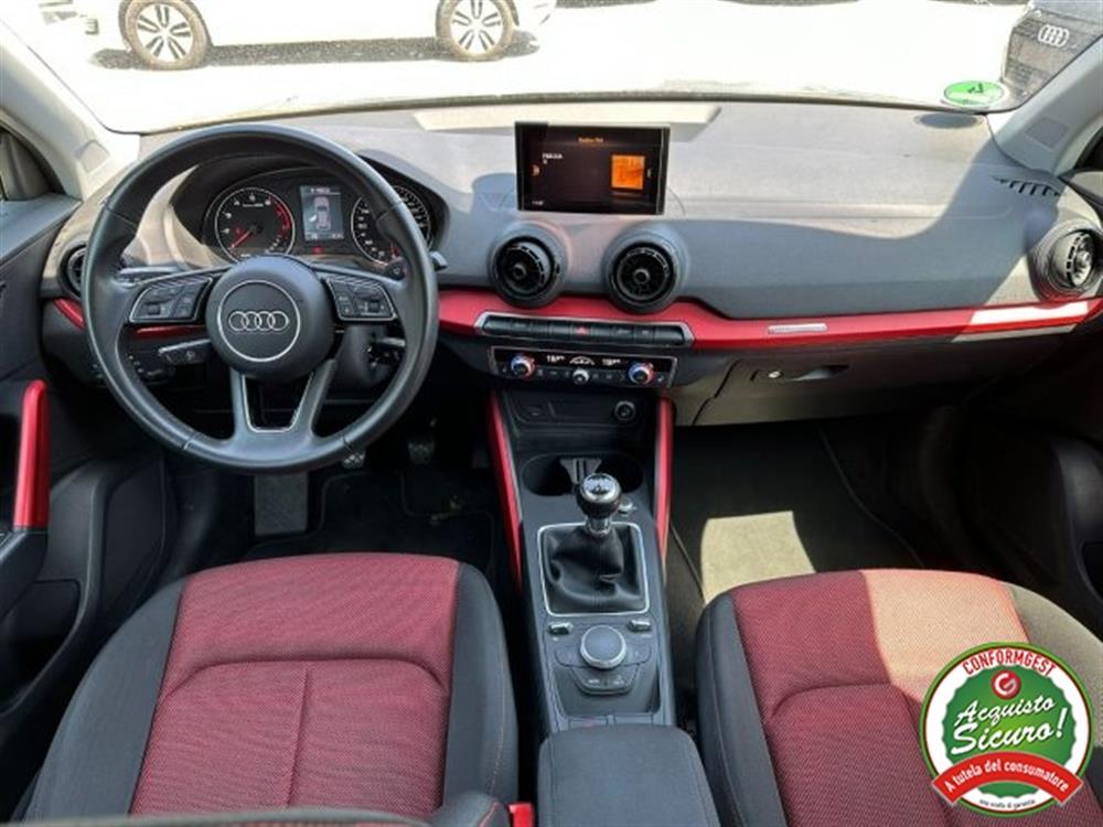 Q2 Q2 30 TFSI Admired